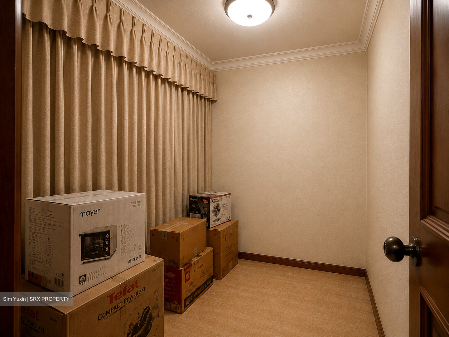 Blk 160 Siglap East (Bedok), HDB Executive #576698811